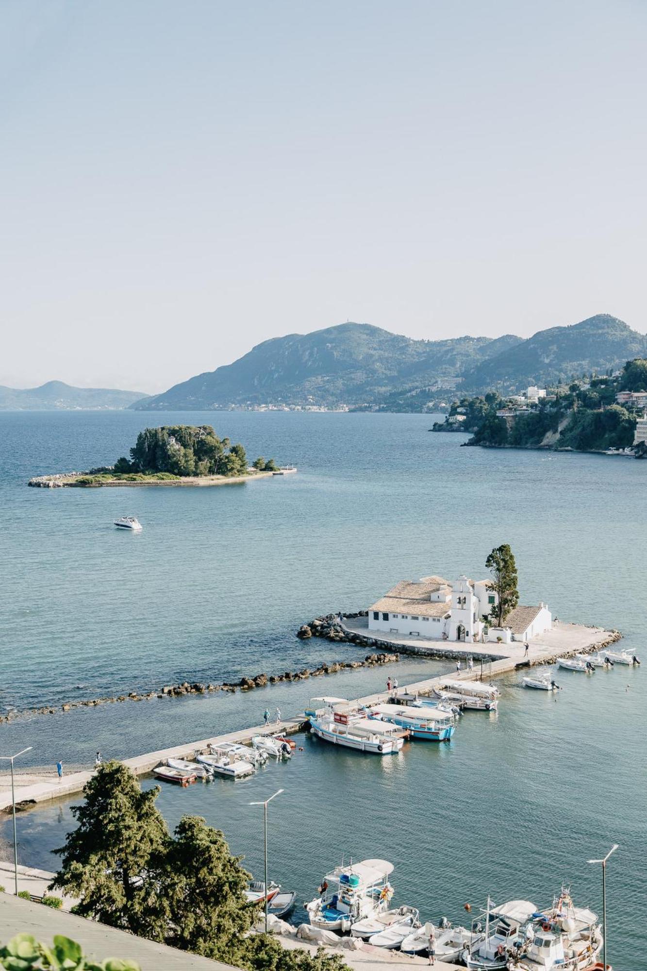 Corfu Holiday Palace Hotel Perama  Exterior photo