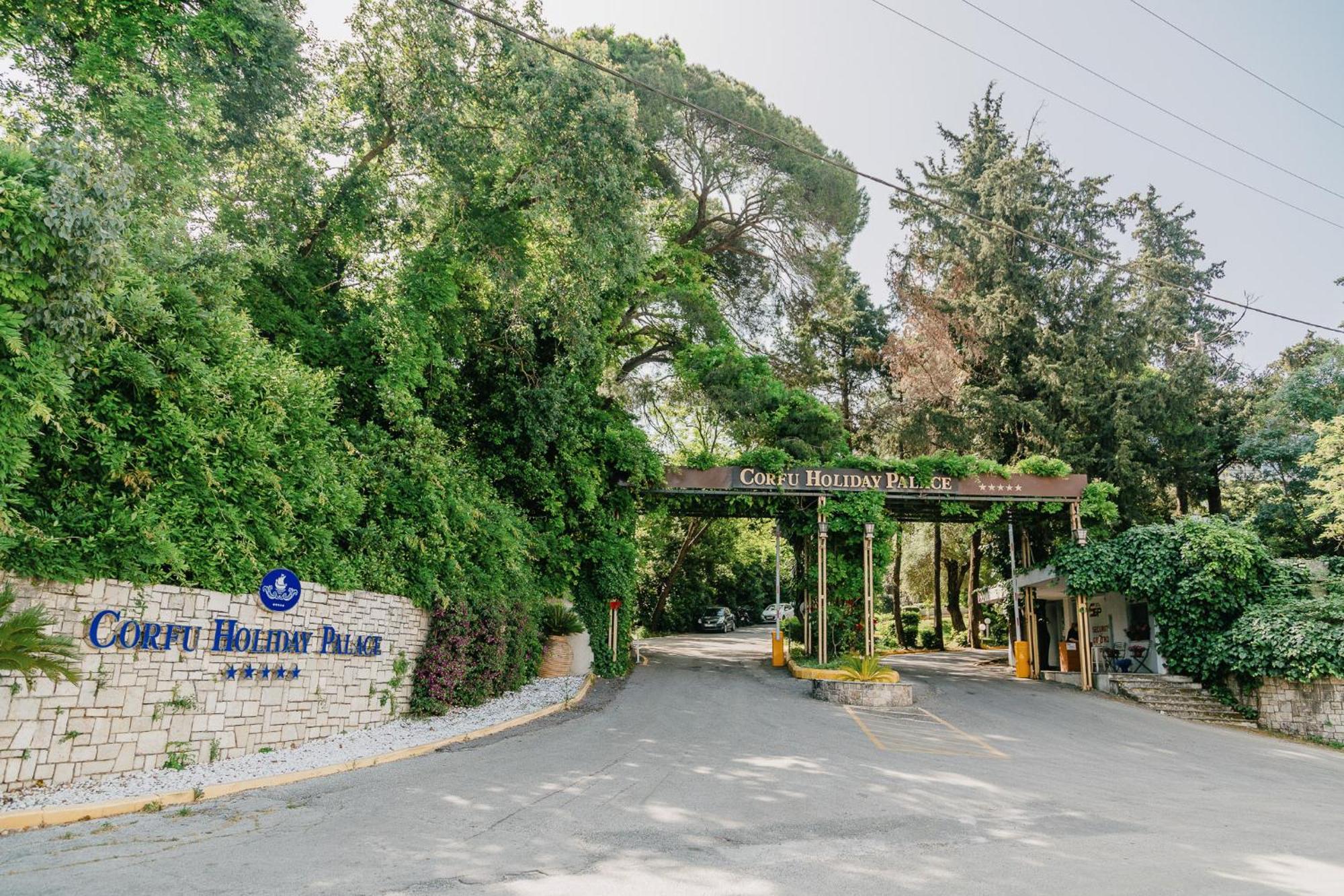 Corfu Holiday Palace Hotel Perama  Exterior photo